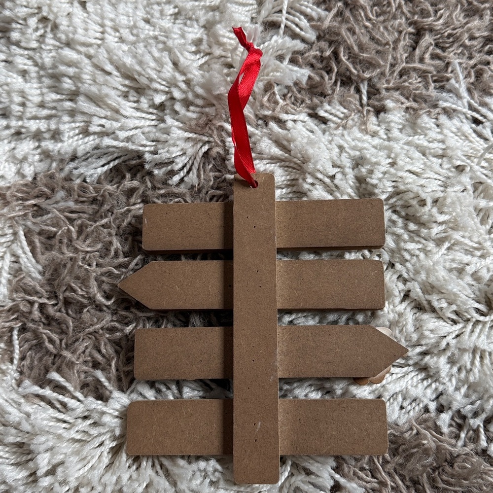 🎅🏼Festive Christmas Ornament - Picture 4 of 6